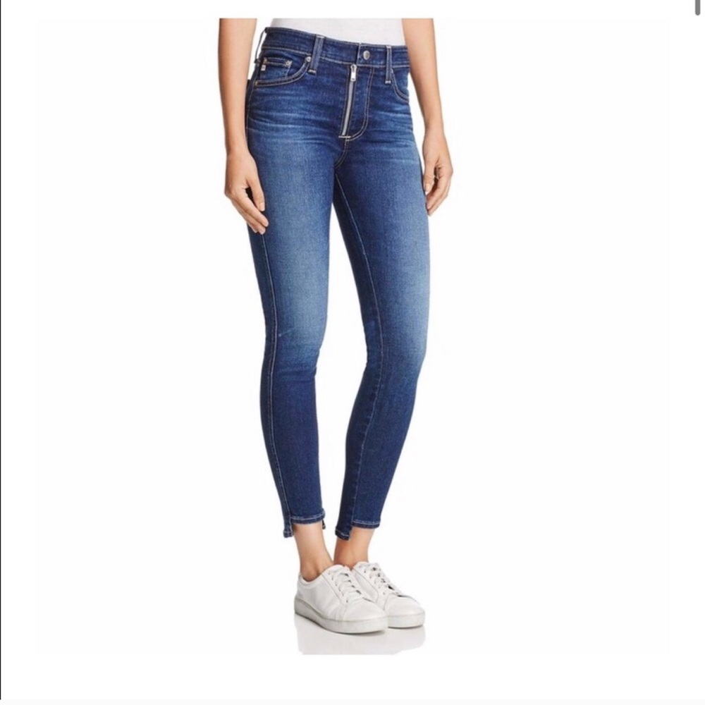 AG Jeans. High Rise Skinny.